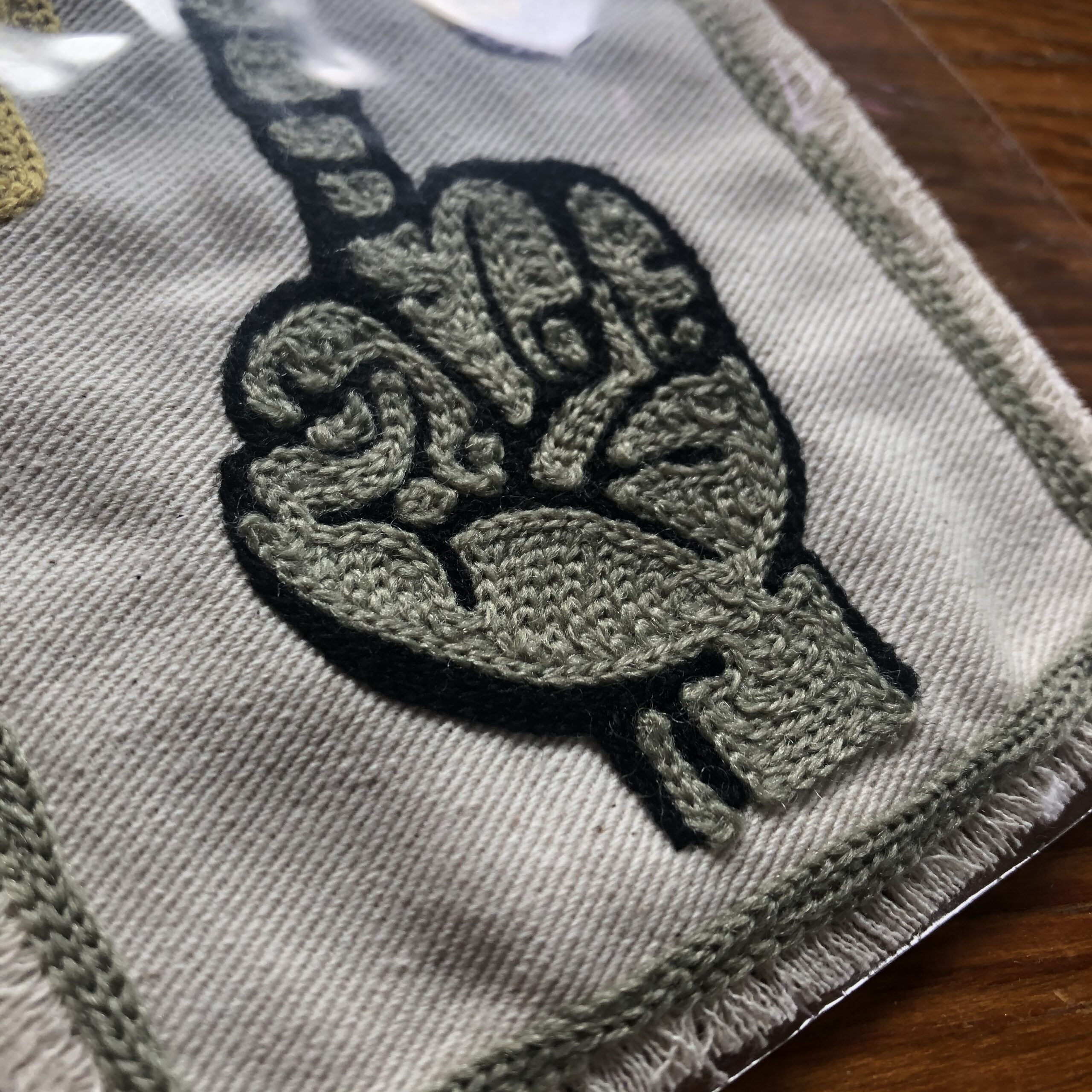 ねじねじ Fuck Uチェーン刺繍ワッペン | 荒井特殊刺繍商店Webサイト